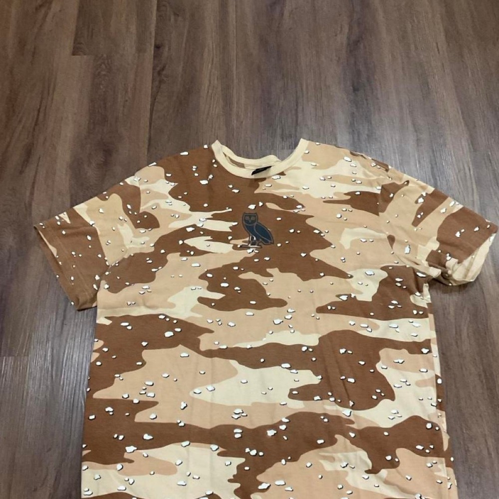 OVO camo t-shirt with white speckles